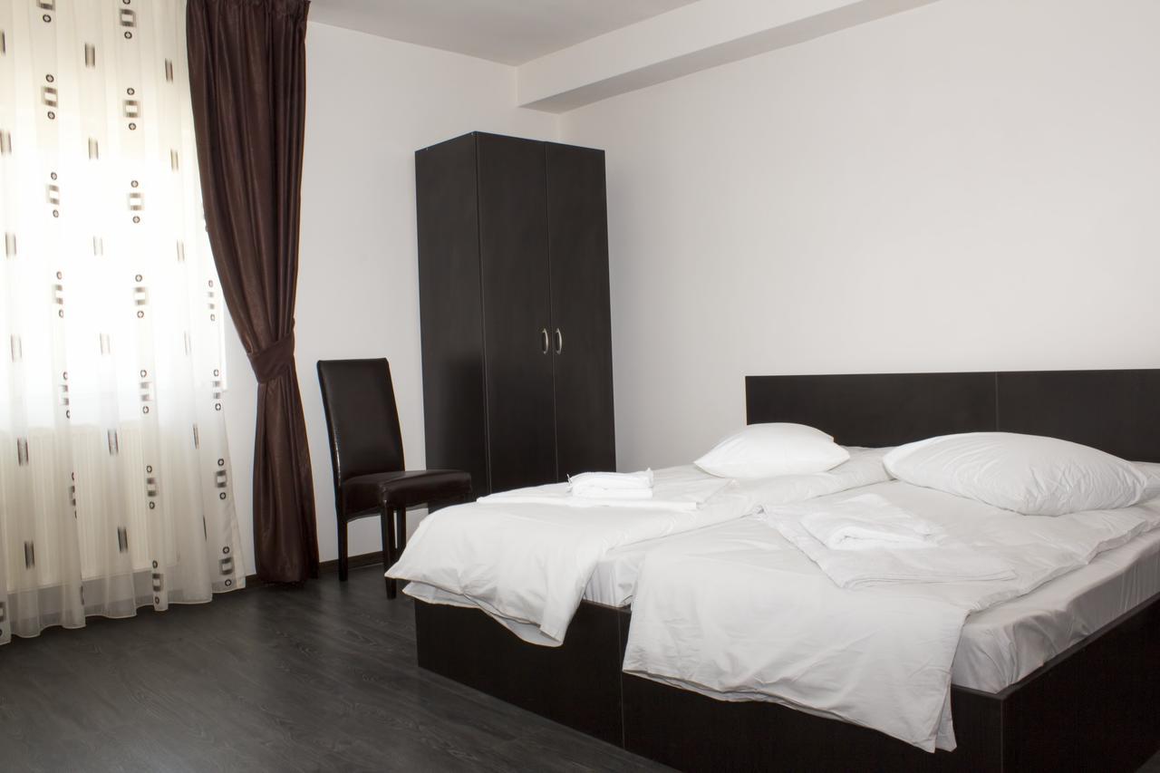 Pensiunea Vidcom Floreşti 部屋 写真